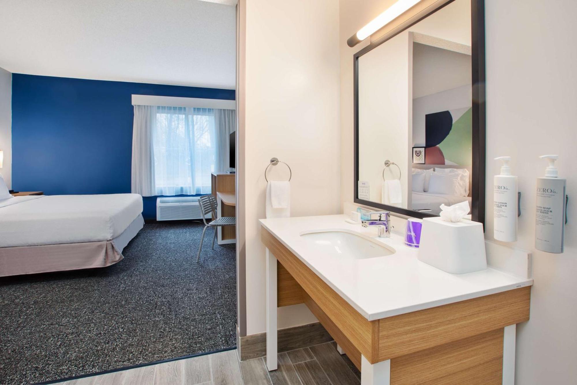 Spark By Hilton Walker Grand Rapids North Bagian luar foto