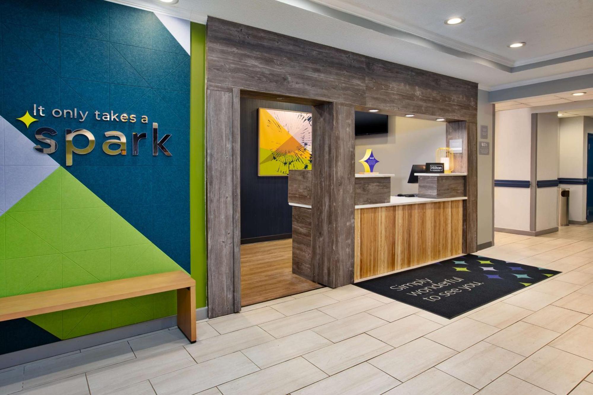 Spark By Hilton Walker Grand Rapids North Bagian luar foto