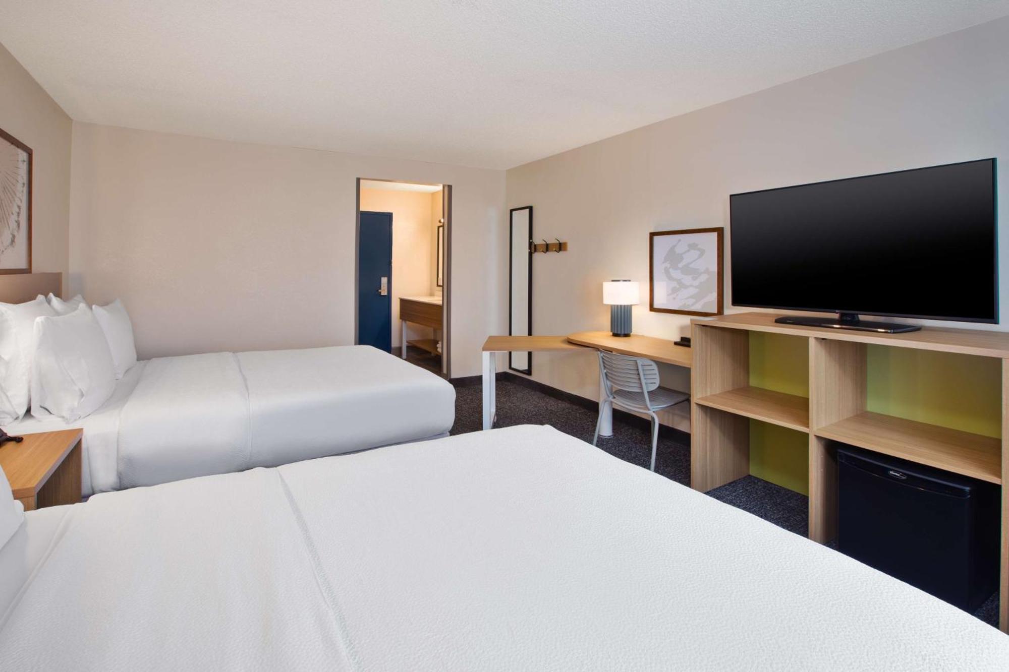 Spark By Hilton Walker Grand Rapids North Bagian luar foto